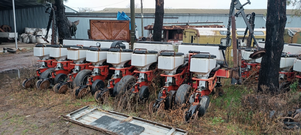 Сеялка Massey Ferguson 555 TSB