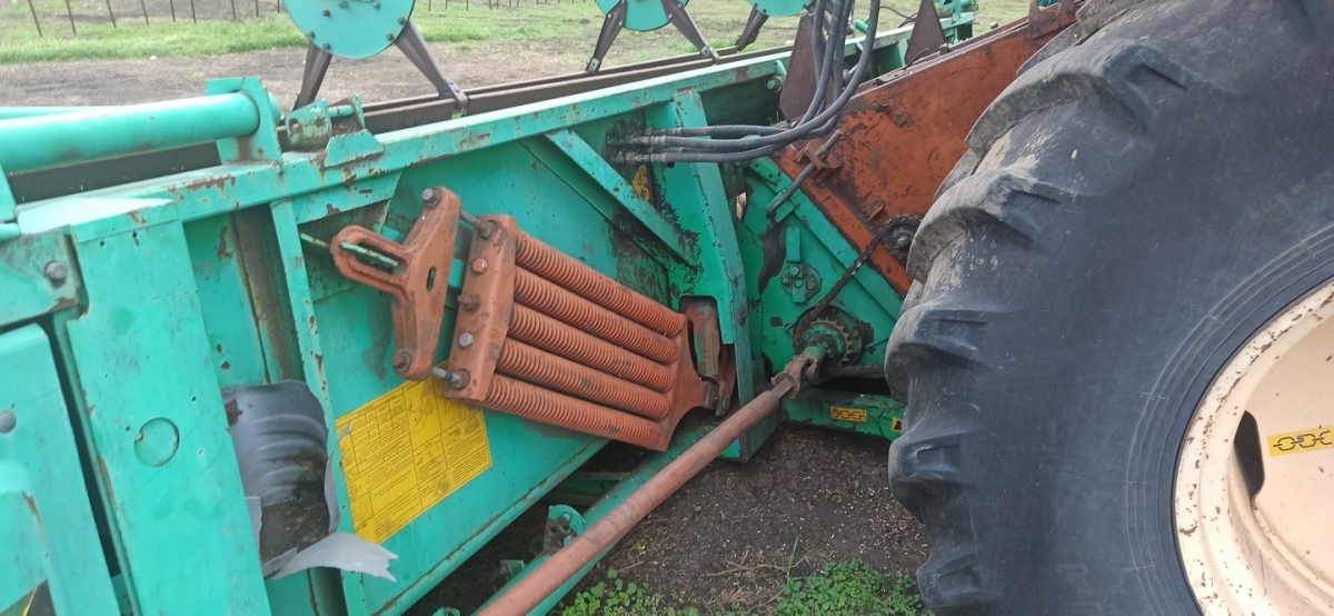Комбайн Дон 1500Б