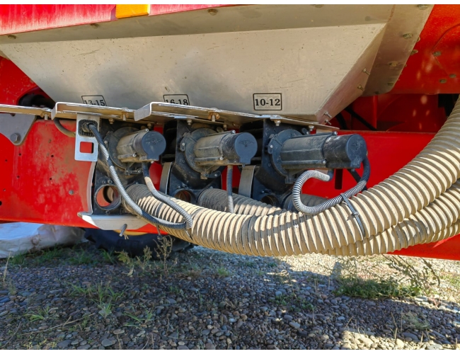 Сеялка пропашная точного высева Vaderstad seed drill tpl18