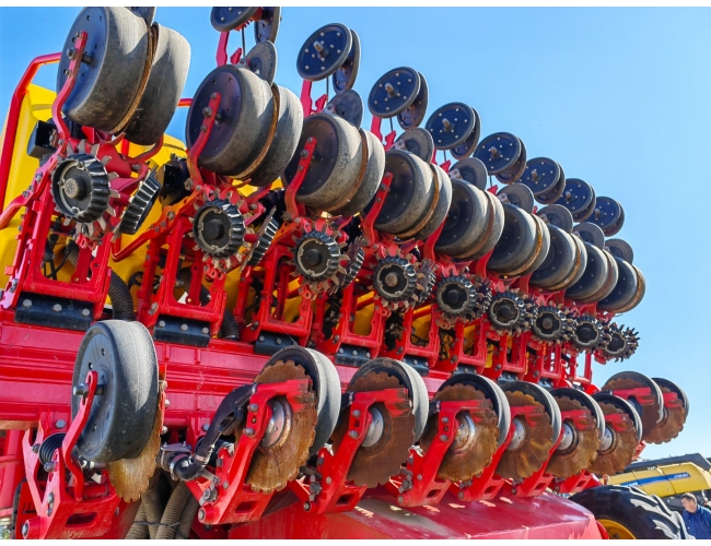 Сеялка пропашная точного высева Vaderstad seed drill tpl18