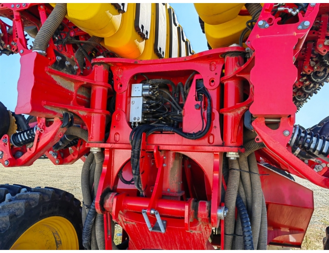 Сеялка пропашная точного высева Vaderstad seed drill tpl18