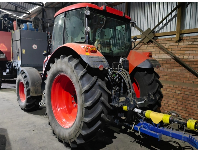 Трактор Zetоr ANT4135F