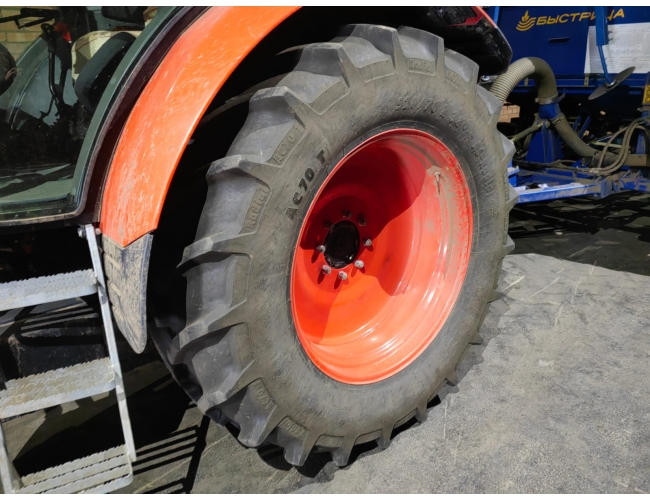 Трактор Zetоr ANT4135F