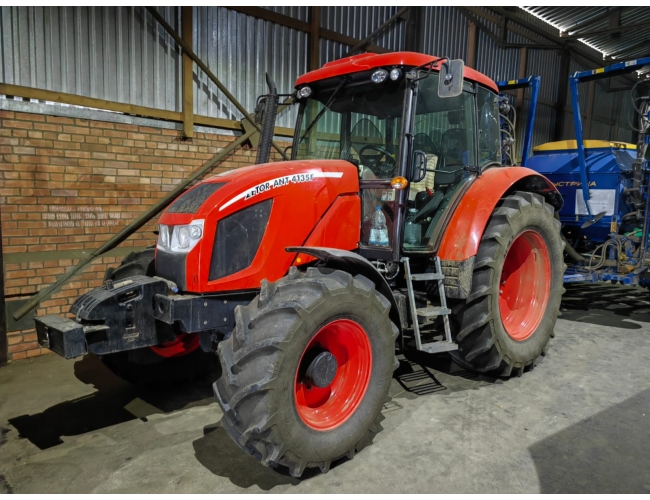 Трактор Zetоr ANT4135F