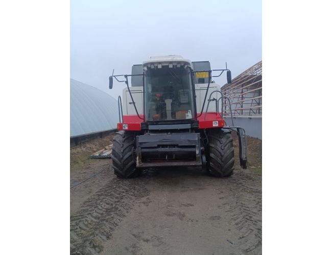 Комбайн Акрос 530