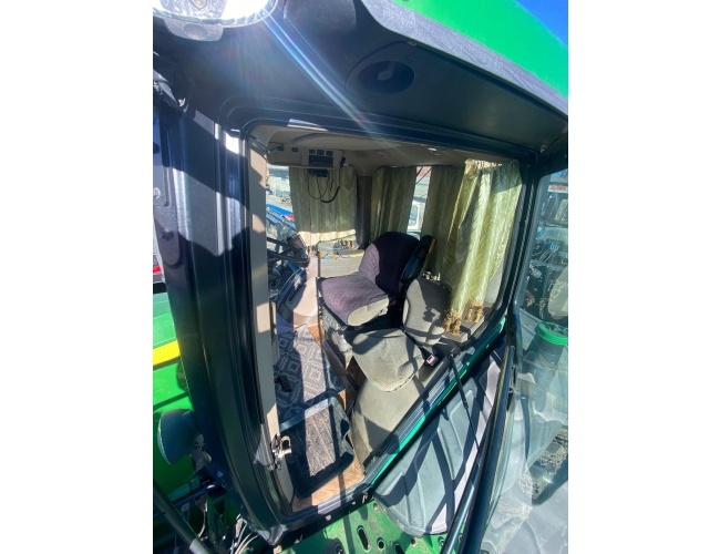 Комбайн JOHN DEERE 8310RT