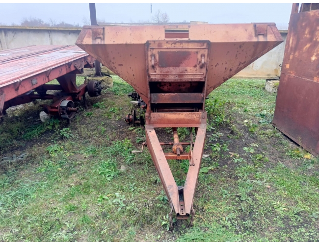 Разбрасыватель минеральных удобрений Мву-5