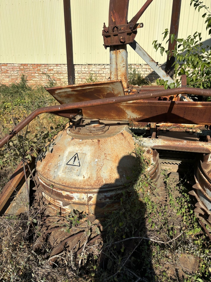 Комбайн прицепной КДП-3000 херсонец