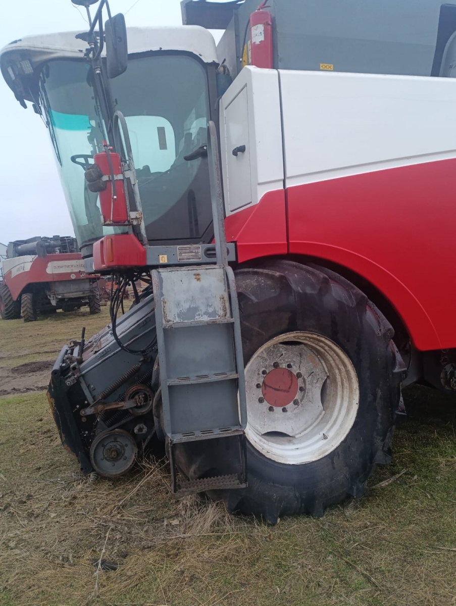 Комбайн Акрос 530