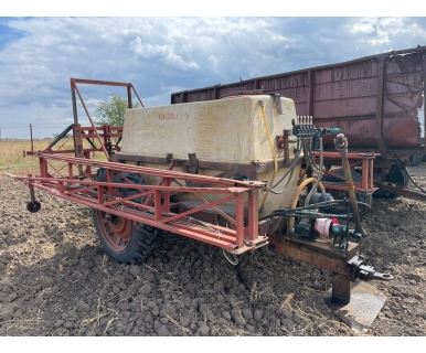 Опрыскиватель ОП-2000